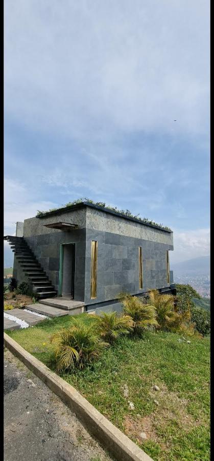 Villa La Casa En El Aire Medellín Exterior foto